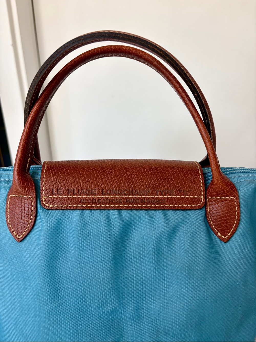 Longchamp Le Pliage Top-Handle Tote in Light Blue w Brown leather, GUC - Picture 13 of 16